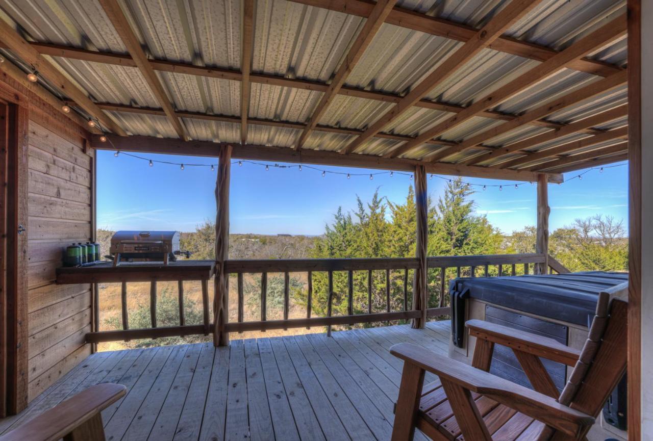 Rocky Ridge Cedar Cabin With Hot Tub & Amazing Views Crabapple Exteriér fotografie
